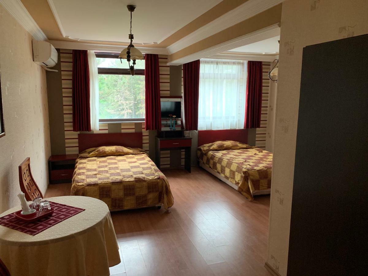 Hotel Konak Momtchilgrad Extérieur photo